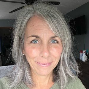 Meet your Posher, Jen